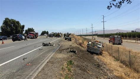Man Killed after Motorcycle Crash on Highway 198 [Tulare County, CA]